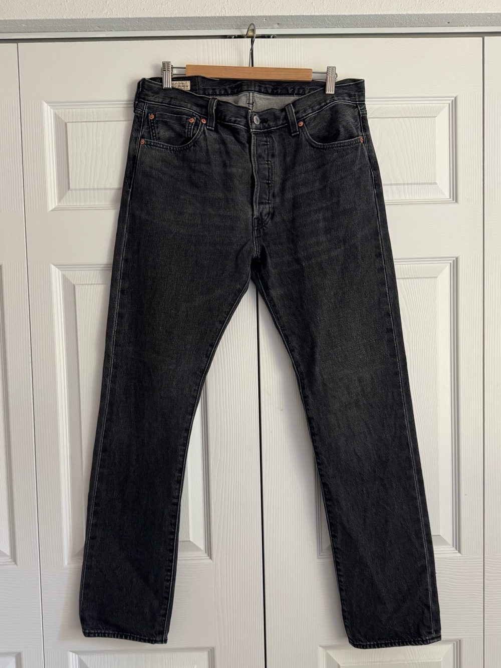 Levi's Black Selvedge Tapered Jeans